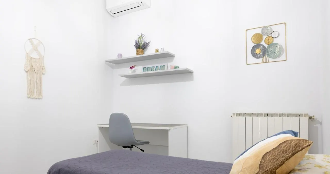 Decumani Apartments - Nel Cuore Di Napoli Italy