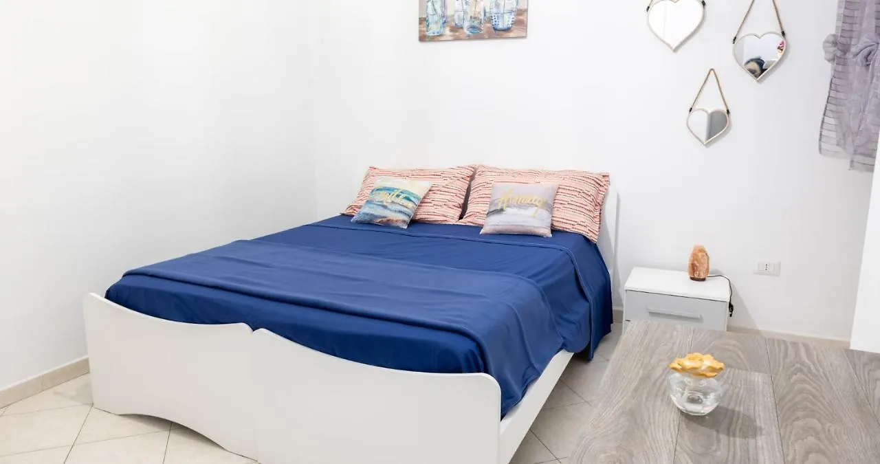 Decumani Apartments - Nel Cuore Di Napoli Naples