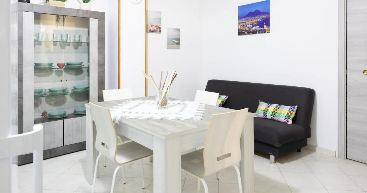 Decumani Apartments - Nel Cuore Di Napoli